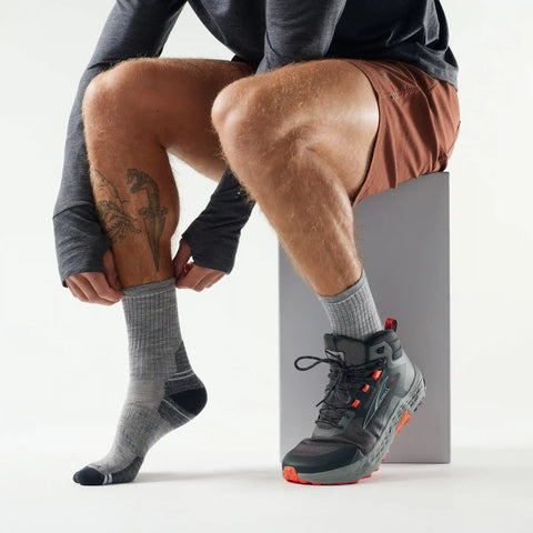 Hike Mid Crew Socks